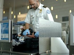 هتک حرمت مسافران ایرانی در ترکیه! بازرسی در فرودگاه