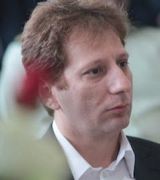 همه چیز درباره دوره «انفجار نفتی» بابک زنجانی/ارسال اسناد تکمیلی به دادگاه از سوی وکلای خارجی متهم بابک زنجانی//