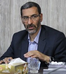 دیوان محاسبات و سازمان بازرسی با مسببین حقوقهای نجومی در وزارت تعاون برخورد کنند پورمختار//