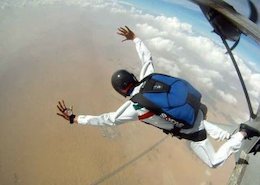 دختر ایرانی؛ متخصص سقوط آزاد+تصاویر فاطمه اکرمی