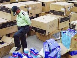 آمار تکاندهنده قاچاق ۱۵ میلیارد دلاری ۸کالا قاچاق43