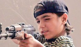 آموزش وحشیگری به کودکان توسط داعش+تصاویر آموزش کودکان داعش