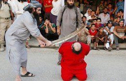 گردن زدن مردان به دست داعش+تصاویر(۱۸+) گردن زدن مردان