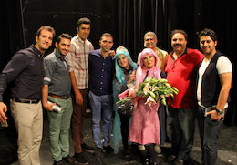 پوشش زننده بازیگران زن در یک تئاتر +عکس نمايش پينوكيا نوشته استفانو بنني به كارگرداني شهره سلطاني