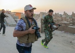 عکاسان جبهههای با داعش+تصاویر عکاسان جبهههای با داعش