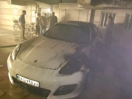 آتش گرفتن یک پورشه