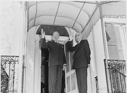 ایران و آمریکا ۶۲ سال قبل +تصاویر  کودتای ۲۸ مرداد