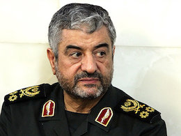 پیام سرلشکر جعفری بمناسبت روز خبرنگار عزیز جعفری/*