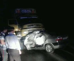 مرگ ۴ نفر زیر چرخهای کامیون +عکس  تصادف