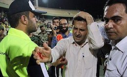 کار زشت بعد از برد پرسپولیس+عکس  شکستن سر ناظر بازی