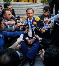 اگر در دولت فسادی رخ دهد وزیر مربوطه باید استعفا دهد جهانگیری//