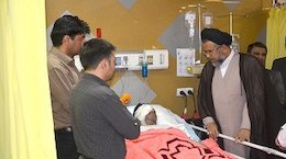 عیادت وزیراطلاعات از خبرنگار مجروح+تصاویر  عیادت وزیراطلاعات از خبرنگار مجروح