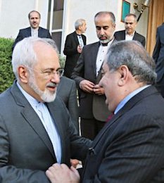 استفاده حداکثری از ظرفیتهای همکاری بین تهران و بغداد ضروری است ظریف//