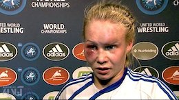 جنجال کشتی زنان در لاس وگاس!+تصاویر کشتی زنان