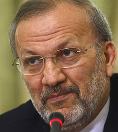 متکی سخنگوی بیست و نهمین کنفرانس بینالمللی وحدت اسلامی شد  متکی/2