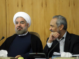 نهاوندیان بانک مرکزی را عامل معرفی دری اصفهانی به تیم هستهای اعلام کرد روحانی-نهاوندیان