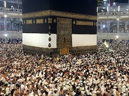 اگر حج ۹۹ برگزار نشود، زائران امسال در سال ۱۴۰۰ اعزام میشوند طواف زائران در حج تمتع