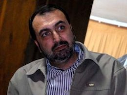 هیچ قدرتی در جهان سرش به کار خودش نیست حسین شمشادی 43