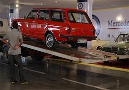 خودروی ۱.۵ میلیاردی علی کریمی!+عکس  پیکان علی کریمی