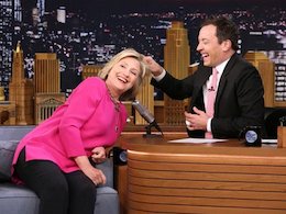 گاف خنده دار کلینتون ۶۸ ساله هنگام تهدید ایران هیلاری کلینتون