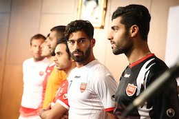 شش مانکن پرسپولیسیها/تصاویر پیراهن جدید پرسپولیس