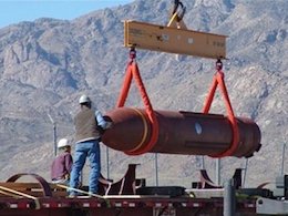 آمریکا همزمان با توافق هستهای، به اسرائیل برای مقابله با ایران بمب بتنشکن میدهد  بمب بتن شکن/