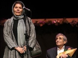 دختر ترانه علیدوستی در آغوش هما روستا/عکس هماروستا