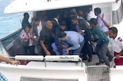  انفجار در قایق عبدالله یمین