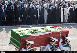 ورود پیکر ۱۱۴ تن دیگر از جان باختگان منا  مسئولین در استقبال از شهدای منا