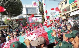 کانالی برای حمایت از خانواده شهدای مدافع حرم  مراسم تشییع پیکر شهید مدافع حرم علیرضا قنواتی