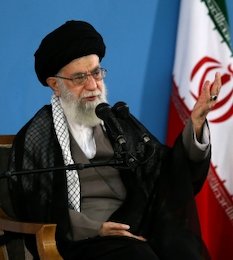 آمریکا «ایرانهراسی» میکند تا با ایران معامله نشود رهبری/2