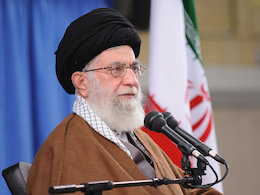 دلسردکردن جوانان از حال و آینده، خیانت به ناموس ملی است/ از میزان پیشرفت کشور و بنیانهای اقتصاد مقاومتی خشنود نیستم رهبر انقلاب