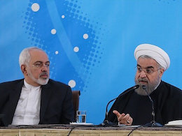 عقب نشینی از اصول، راهی در دستگاه دیپلماسی ندارد/ دیپلماسی اقتصادی از ارکان تحقق اقتصاد مقاومتی است روحانی و ظریف
