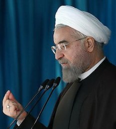 «توقیف» باید آخرین کلمه در یک رسانه باشد/همه ما باید نقد شویم روحانی/2