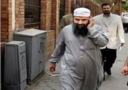 فردی که هواپیمای روسیه را در سینا سرنگون کرد/ عکس ابواسامه المصری