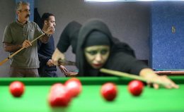 تصاویر بانوی نابغه بیلیارد ایران بیلیاردباز