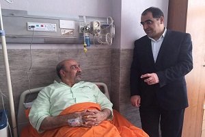عیادت وزیر بهداشت از وزیر ورزش/عکس  عیادت وزیر بهداشت از گودرزی
