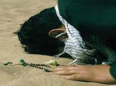چرا زیارت عاشورا سجده دار شد؟  سجده