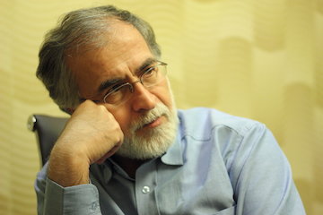 لاریجانی رئیس نبود، محور پایداری میشد/تذکر کارگزاران به فائزه هاشمی عطریانفر