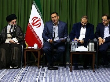 جدیدترین رهنمودهای رهبر انقلاب به شاعران دیدار شاعران بارهبرانقلاب