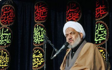 چهرههای معروفی که راهی کربلا شدند/تصاویر آغاز پیاده روی هیات شباب الامام الخمینی از نجف