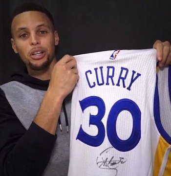 هدیه ویژه ستاره NBA به مسی/عکس هدیه ویژه ستاره NBA به مسی