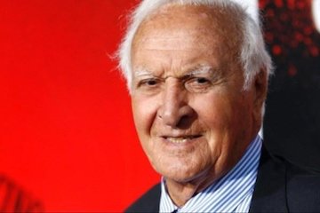 بازیگر معروف درگذشت+عکس رابرت لوگیا