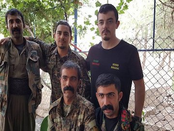 مبارز استرالیایی علیه داعش به خانه بازگشت+عکس اشلی دیبال