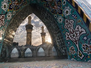 طلوع خورشید بر فراز حرم حضرت عباس(ع)