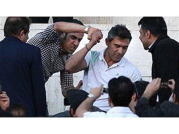 شوخی دردناک عابدزاده با علی کریمی!/عکس عابدزاده و کریمی