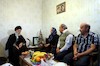 حضور رهبر انقلاب در منزل خانواده شهید مسیحی
