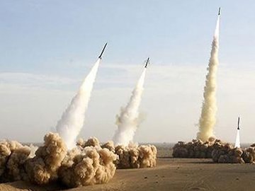 رونمایی از موشک بالستیک جدید با لانچر متفاوت در رزمایش پیامبر اعظم ۱۴
 موشک بالستیک