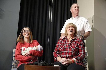 به دنیا آمدن نوه از شکم مادربزرگ!/تصاویر  مادربزرگ فداکار