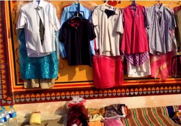 دیوار مهربانی به خارج ایران رسید/تصاویر دیوار مهربانی